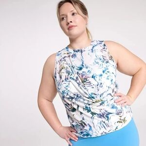 Calia By Carrie Underwood Wrap Front Tissue Tank. Size XXL. Color Moss Multi